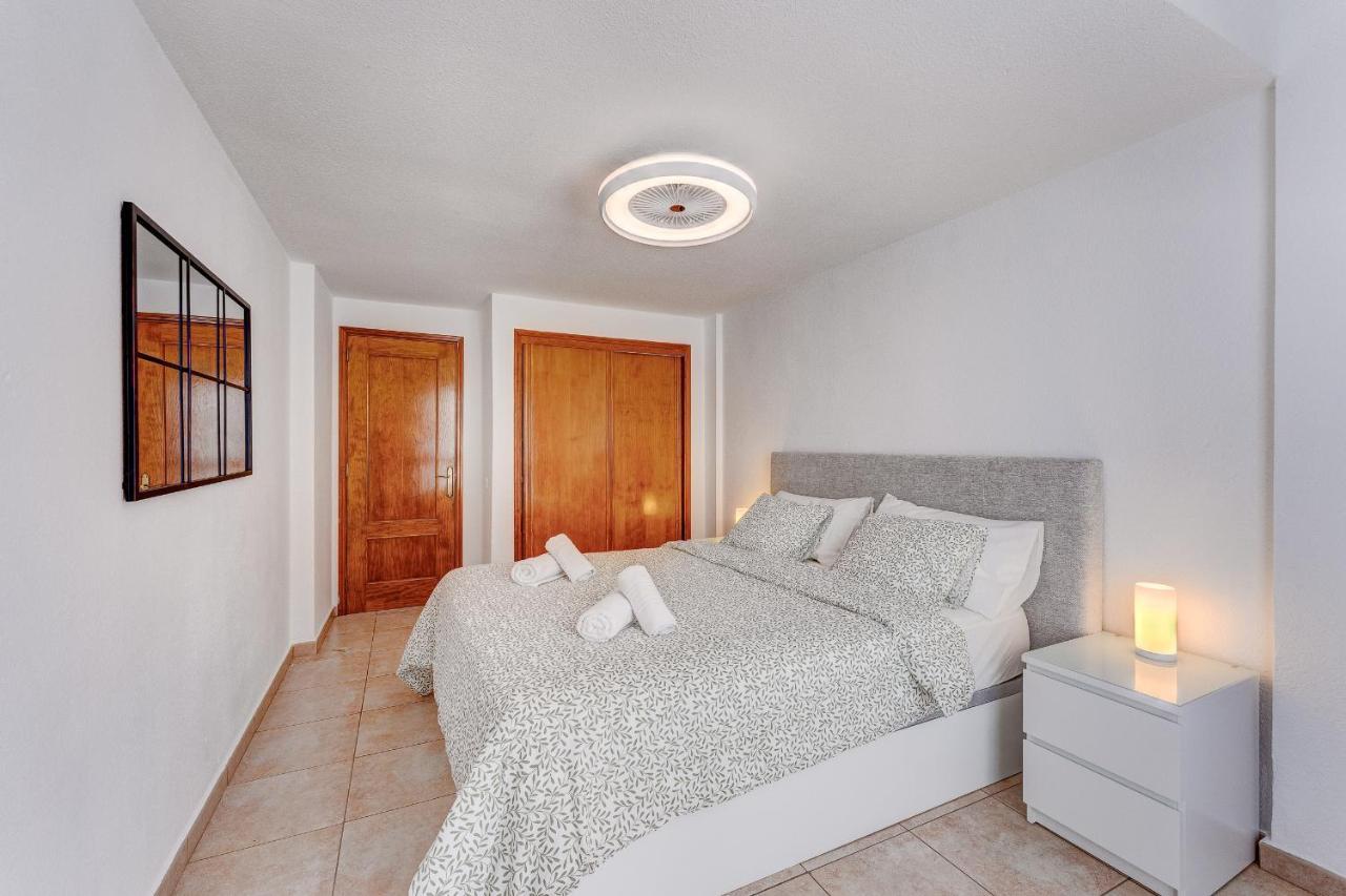 Pretty 1B Apartment In Diamantes 2, Heated Pool Los Cristianos  Kültér fotó