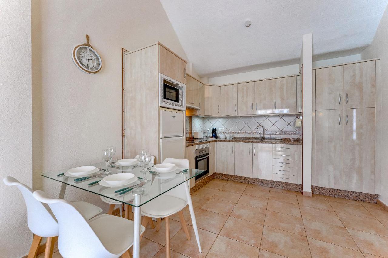Pretty 1B Apartment In Diamantes 2, Heated Pool Los Cristianos  Kültér fotó