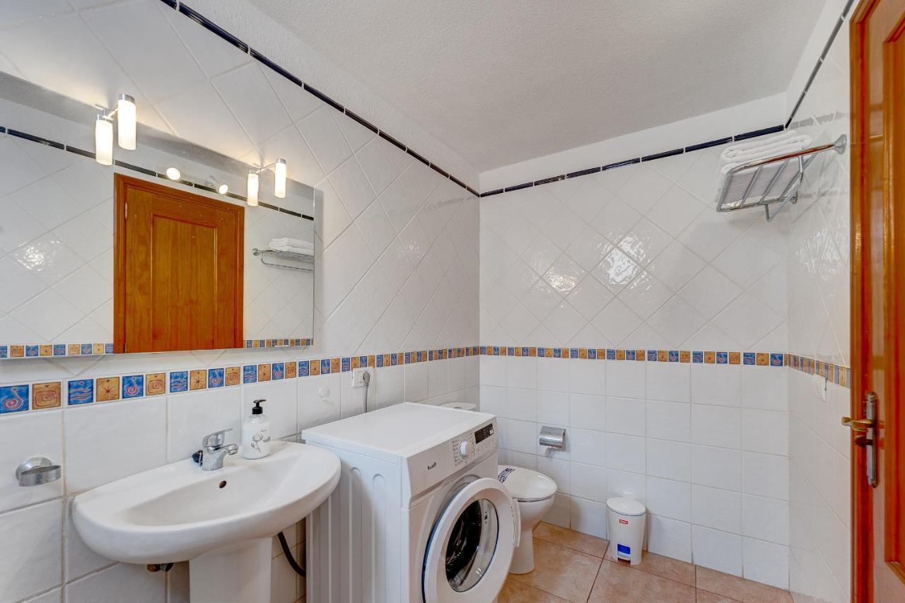Pretty 1B Apartment In Diamantes 2, Heated Pool Los Cristianos  Kültér fotó